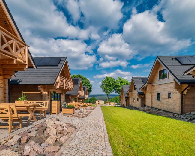 Osada Zieleniec latem